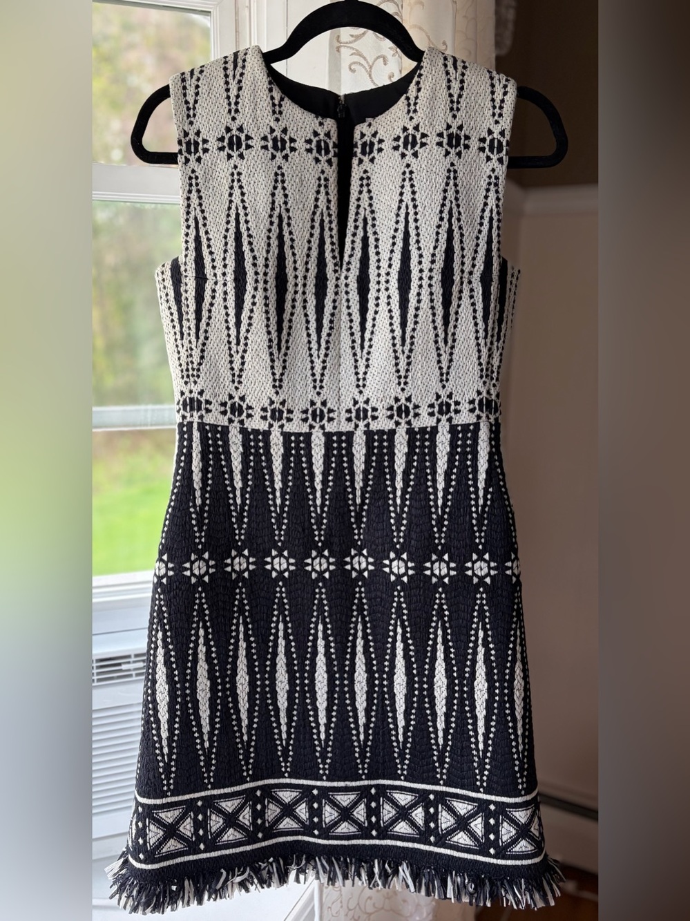 Tory Burch Black & Ivory Geometric Jacquard Dress (style 11151447) Boho Sz 2